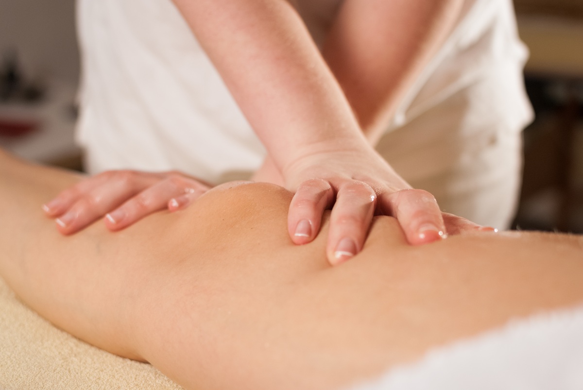 Sportmasszázs, kimozgatással – 90 perc